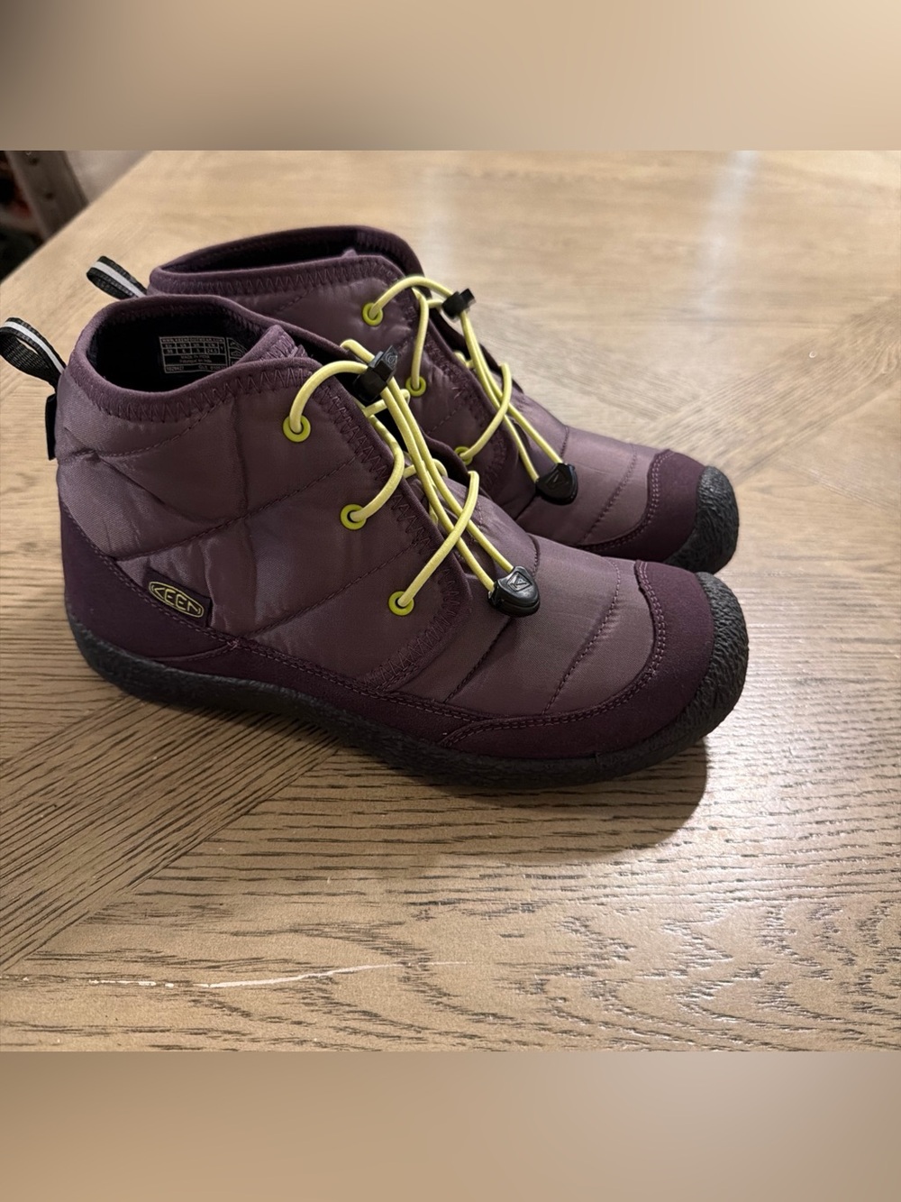 KEEN Kids' Howser 2 Quilted Mid Waterproof Chukka Boot - Plum / Green 6